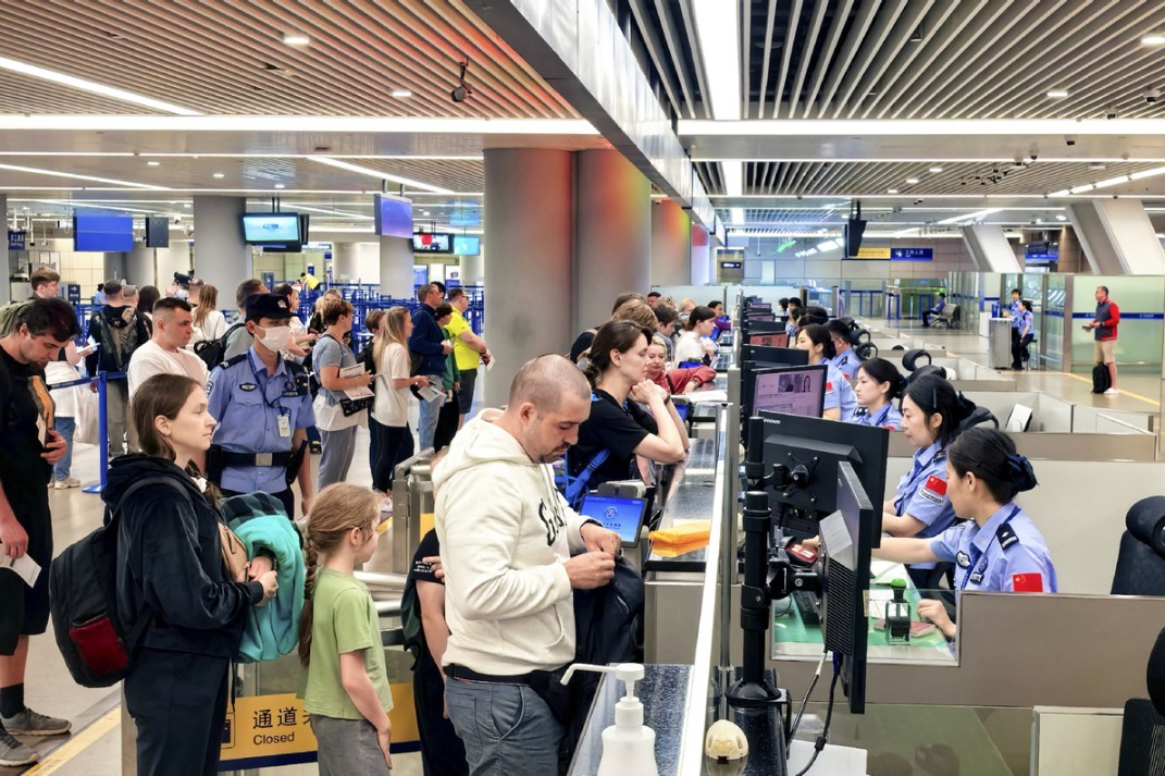 Shanghai experiencing big growth in tourist visits